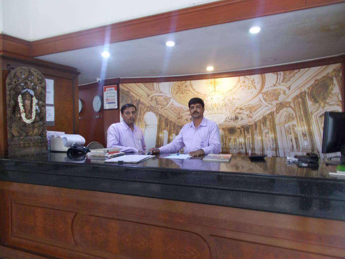 Hotel Samrat Residency Bengaluru Zewnętrze zdjęcie