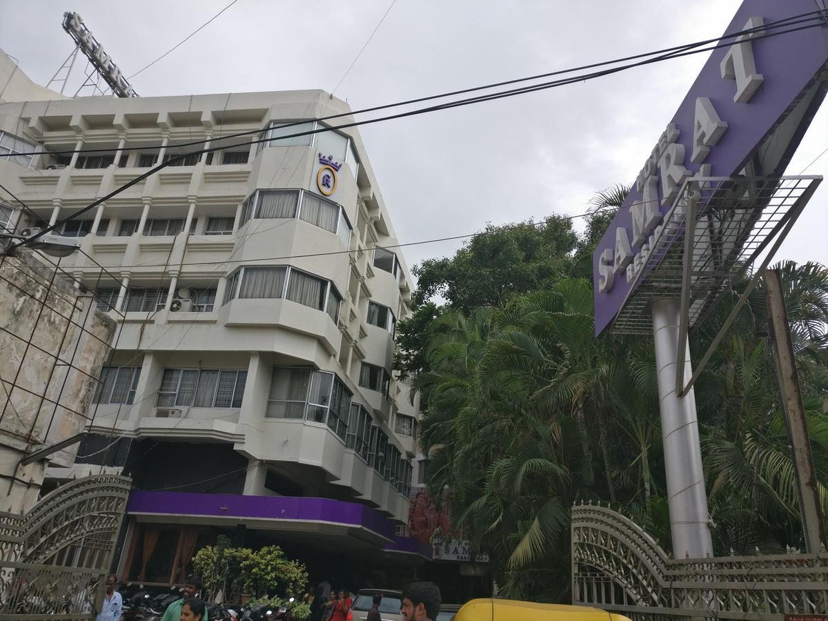 Hotel Samrat Residency Bengaluru Zewnętrze zdjęcie
